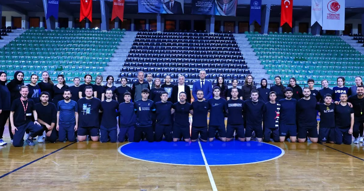 Gençlik ve Spor Akademisine ziyaret