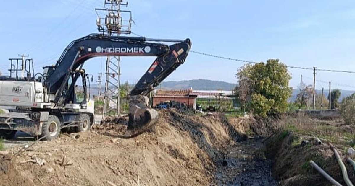 Tarım arazileri taşkınlara karşı korunuyor