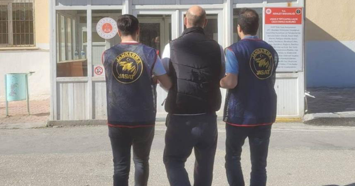 Jandarmadan aranan şahıslara yönelik operasyon 