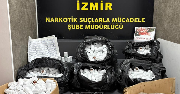 İzmir’de 316 binin üzerinde uyuşturucu hap yakalandı
