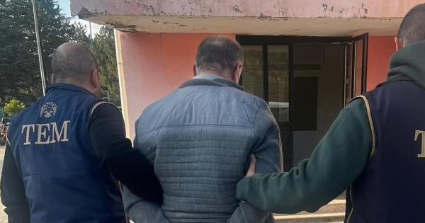 Kütahya’da FETÖ şüphelisi saklandığı evde yakalandı