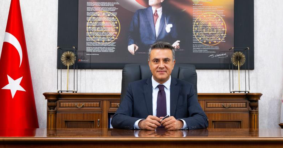 Denizli Milli Eğitim Müdürü Çalışkan; “Öğretmenliğe meslek desek de aslında bir ömürdür”