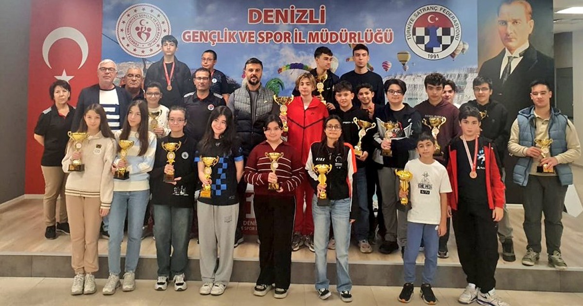 Denizli’de satrançta yıldızlar parladı