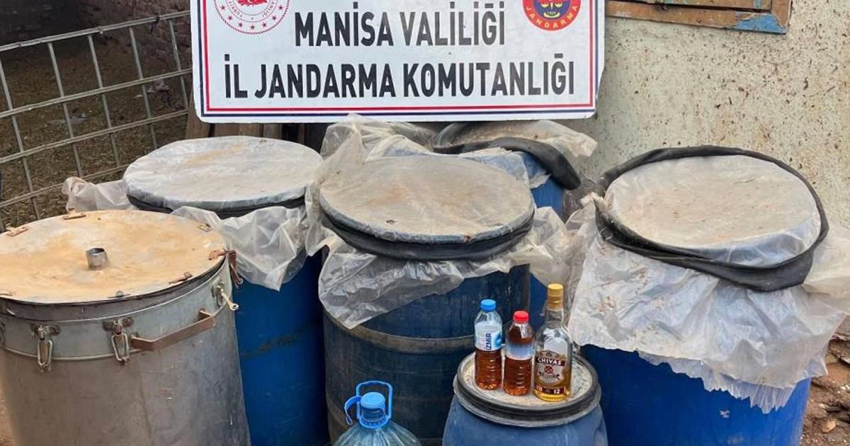 Manisa’da 82 litre sahte içki ele geçirildi 