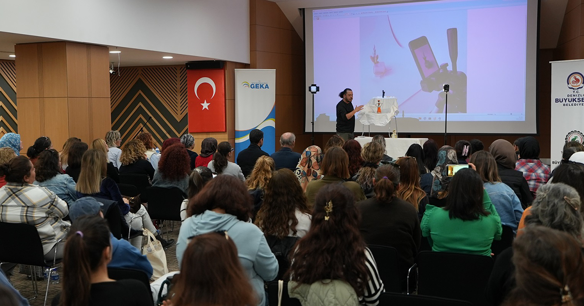 Kadın girişimcilere “Telefonla Ürün Fotoğrafçılığı” eğitimi verildi