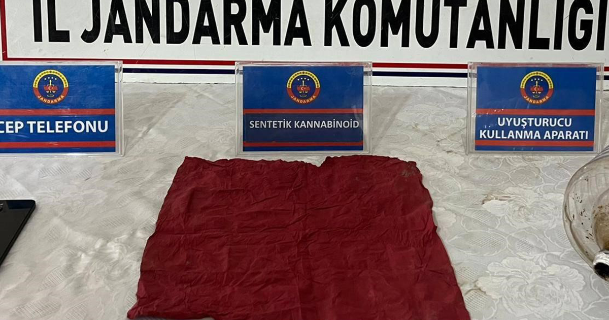 Kaçan şüpheliden uç bonzai ele geçirildi