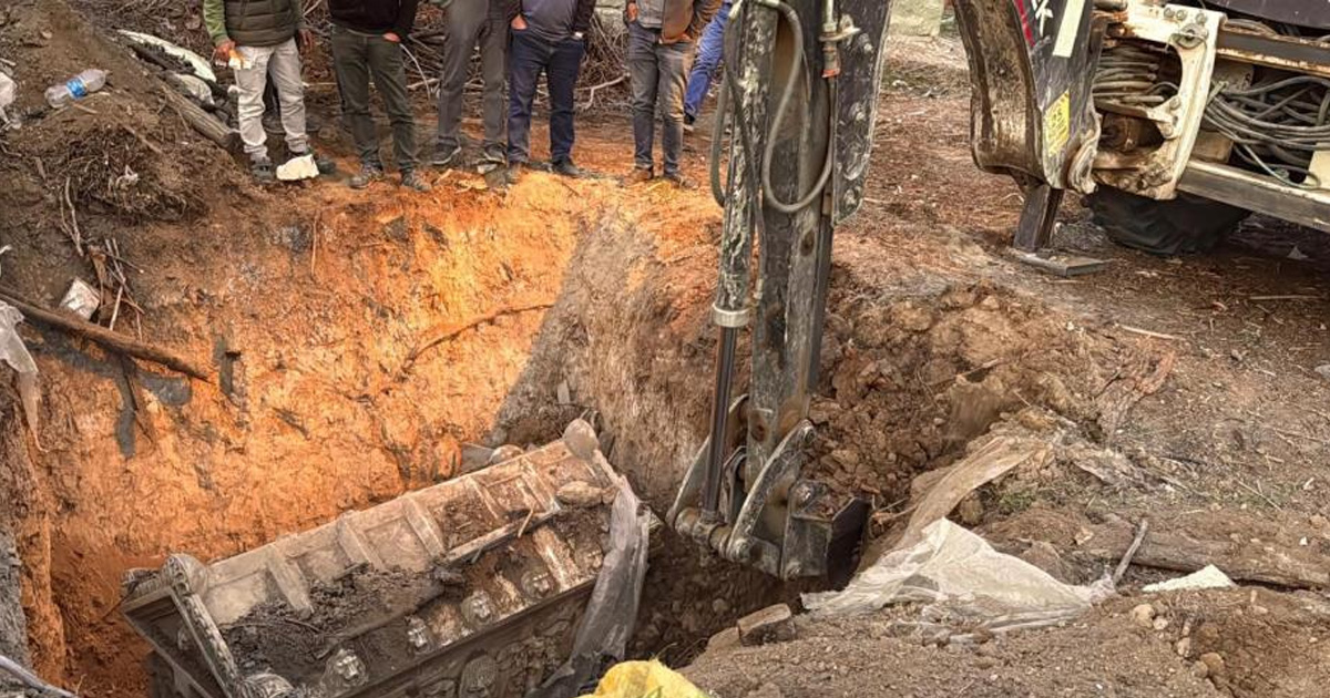 JASAT toprağa gömülü halde sahte lahit buldu