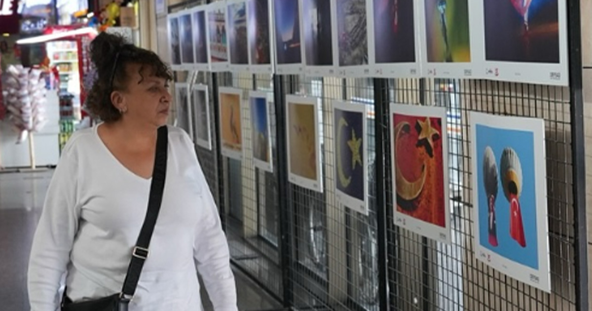 Denizli’de fotoğraf sergisi terminalde sanatseverlerle buluştu