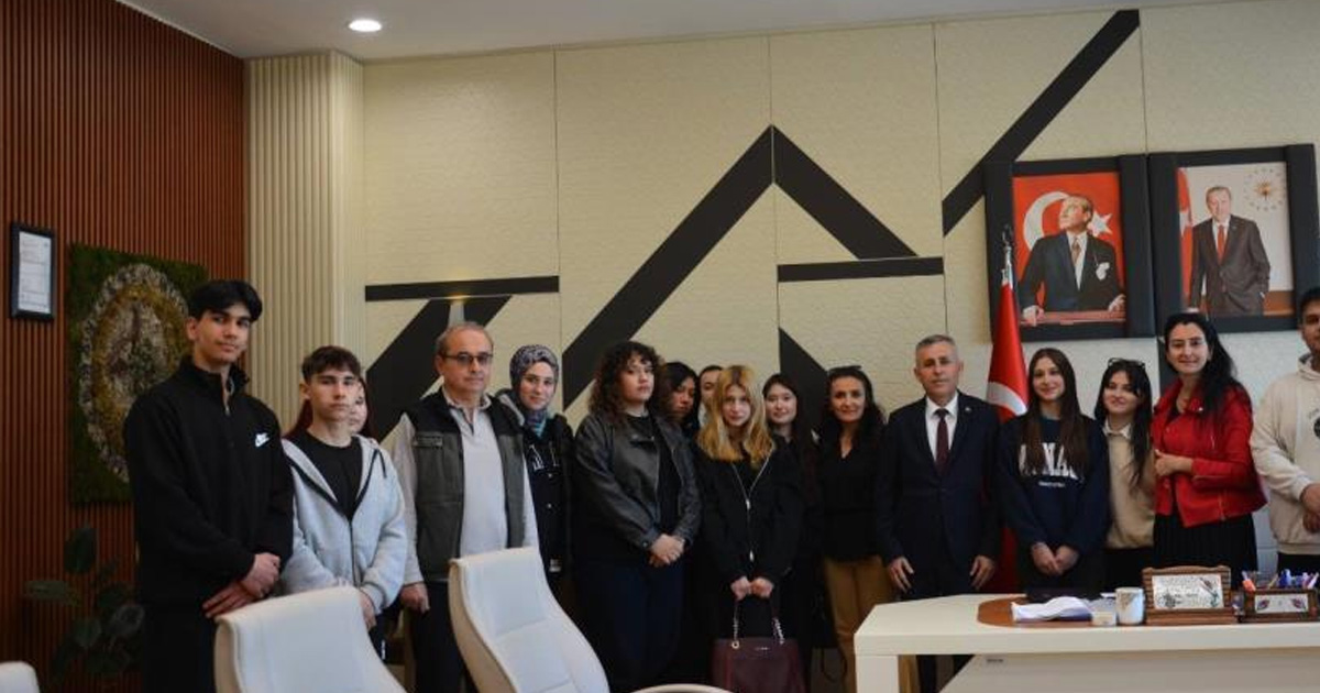 Kütahya’da lise öğrencileri orman yangınlarıyla mücadele konusunda bilgilendirildi