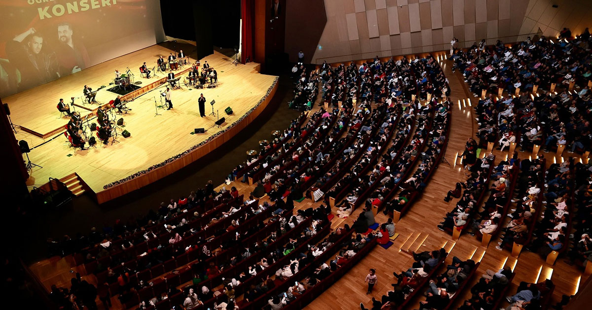 Denizli Büyükşehir’den Öğretmenler Günü’ne özel müzik ziyafeti