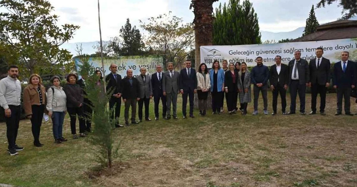 Denizli Milli Eğitim ‘Yeşeren Eller Hareketi Fidan Dikme’ kampanyası başlattı