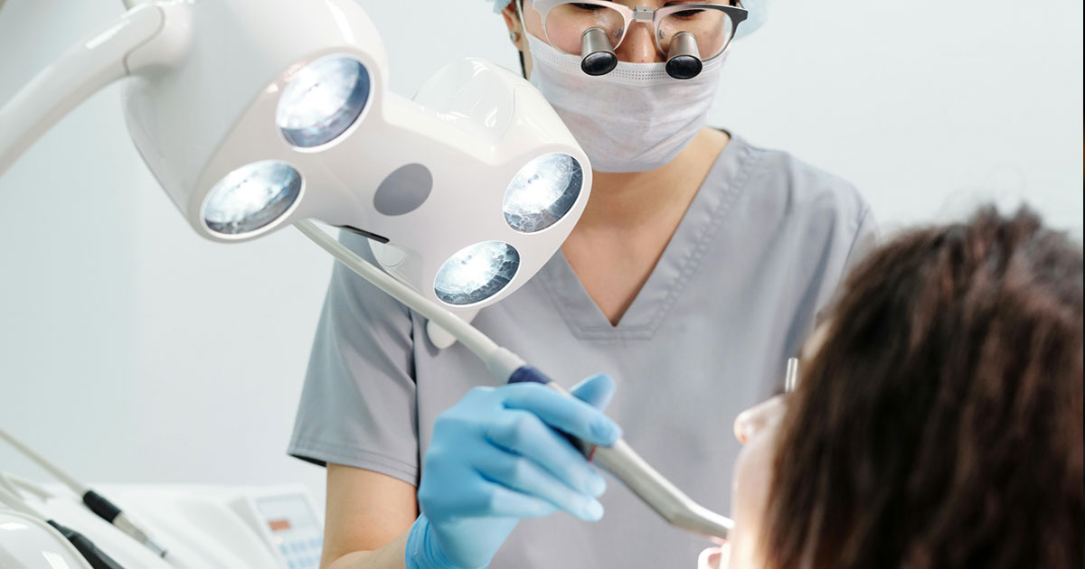 Dental Loupe Nedir? Ne İşe Yarar?
