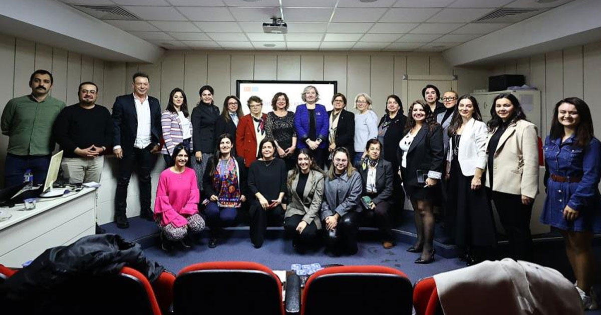 Pilot bölge seçilen Denizli’de kadın dostu çalışmalar sürüyor