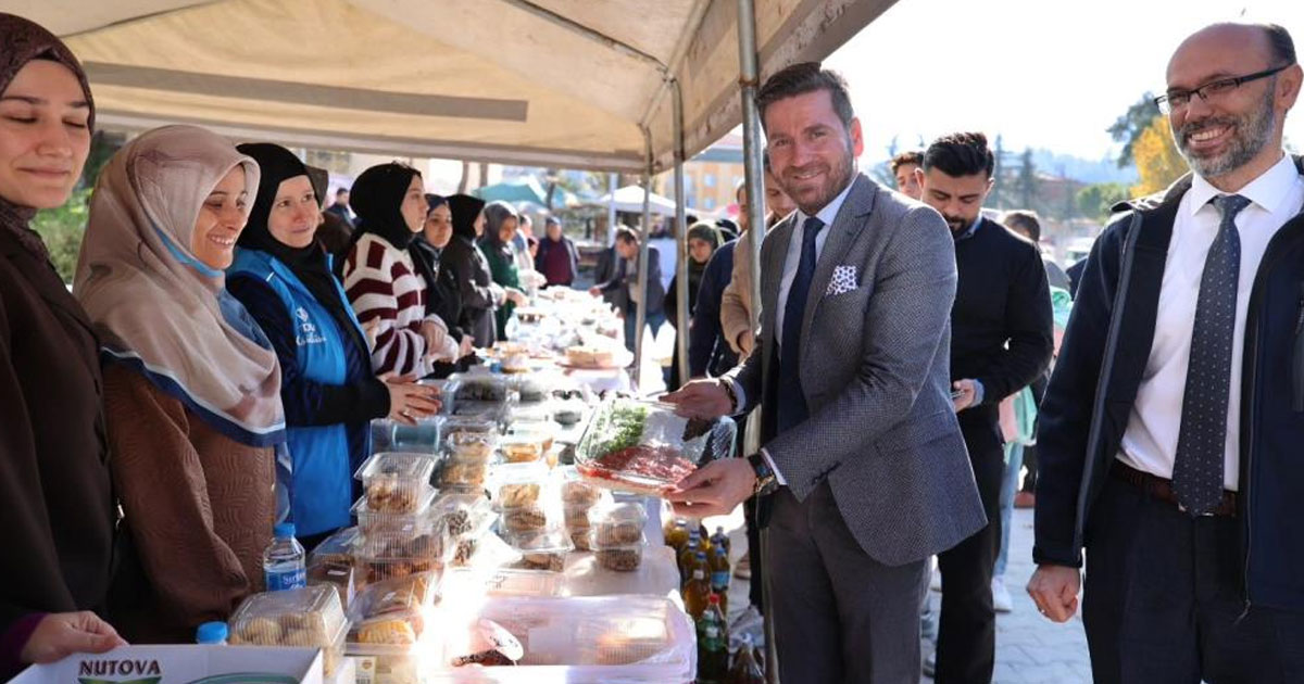 Tavas Müftülüğünden Gazze için yardım etkinliği