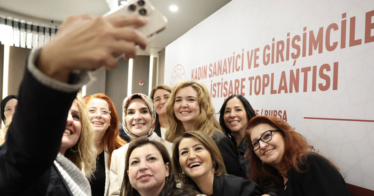 Aile ve Sosyal Hizmetler Bakanı Göktaş kadın sanayici ve girişimcilerle buluştu