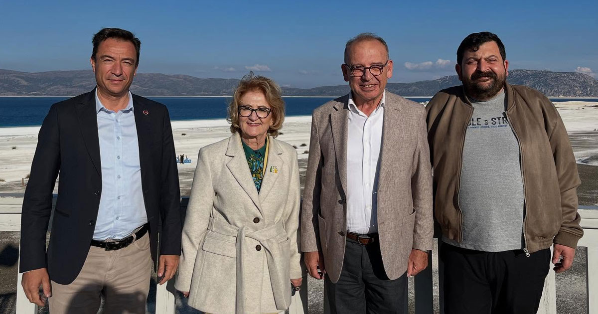Başkan Çelik, bölge belediye başkanlarıyla Salda’da buluştu