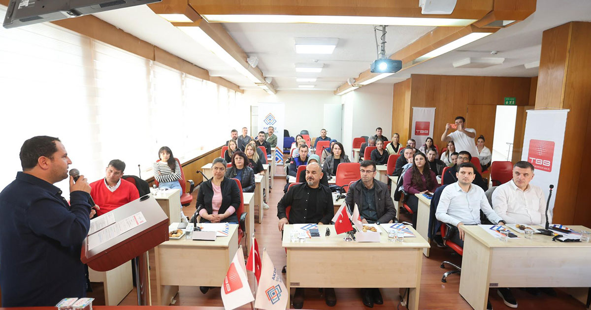 AKDENİZ BELEDİYELER BİRLİĞİ’NDEN MERKEZEFENDİ BELEDİYESİ PERSONELİNE MEVZUAT EĞİTİMİ