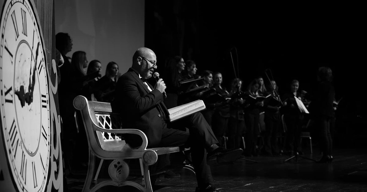 Atatürk’ü anma konseri performansı ayakta alkışlandı
