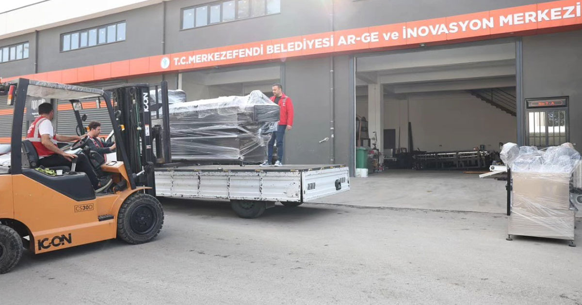 Merkezefendi’nin 33’ncü mama makinesi Çerkezköy’e
