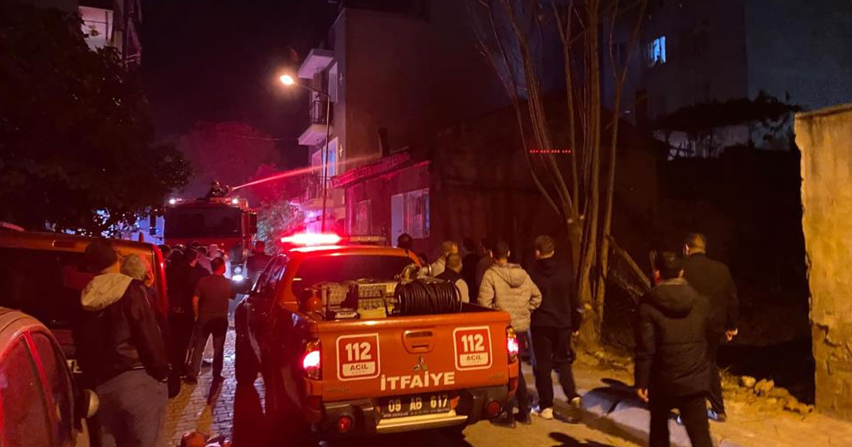Yangında yaşlı kadın evsiz kaldı