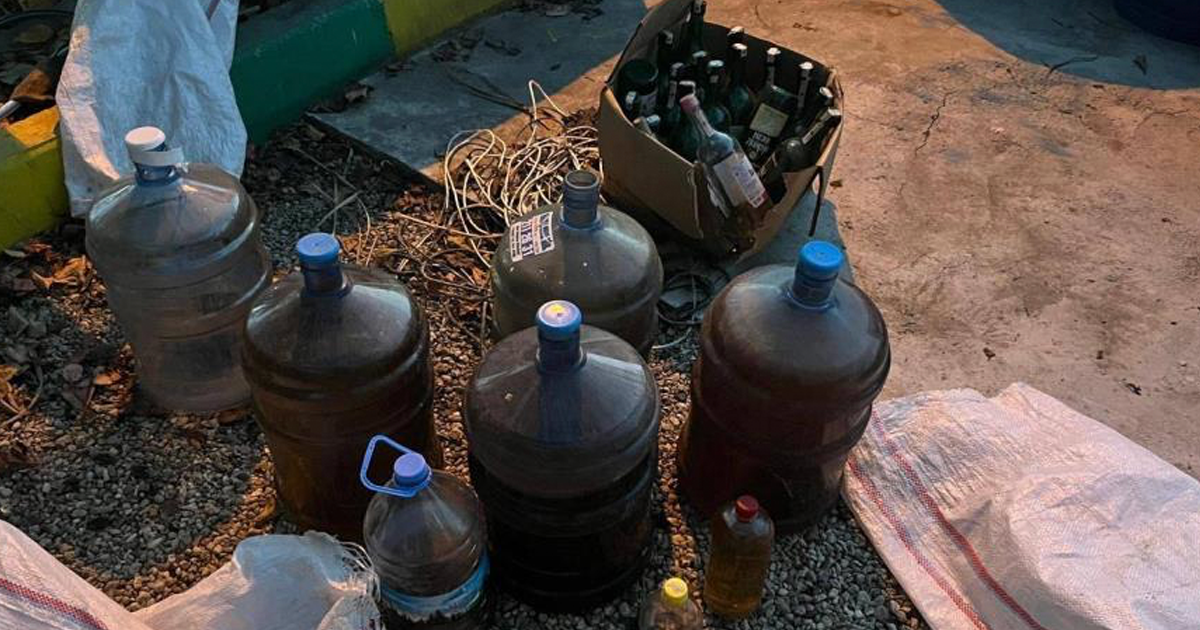 Yeni yıl öncesi 6 ton sahte alkol ele geçirildi 