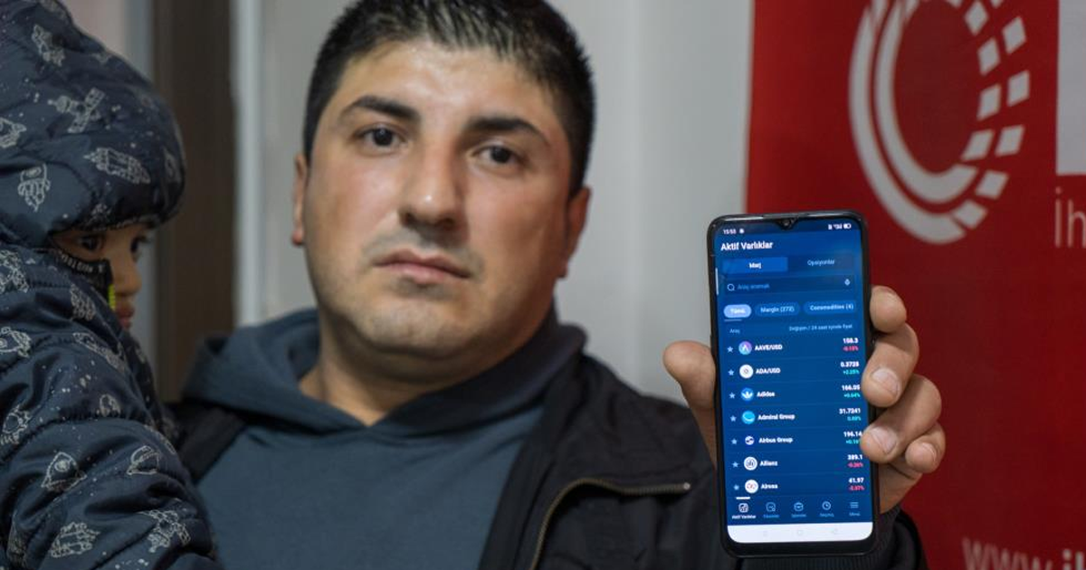 Yapay zekayla kandırdıkları adamı 98 bin TL dolandırdılar