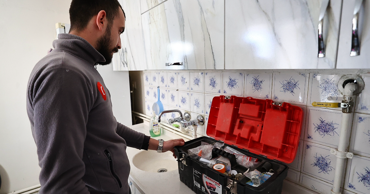 Ulu çınarların tamirat derdine son 