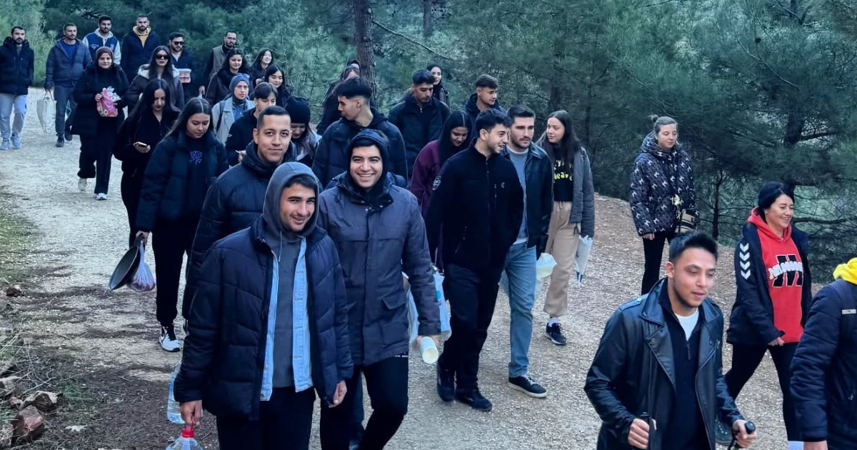 Gençlik Spor Akademisi kursiyerlerine doğayla iç içe motivasyon etkinliği