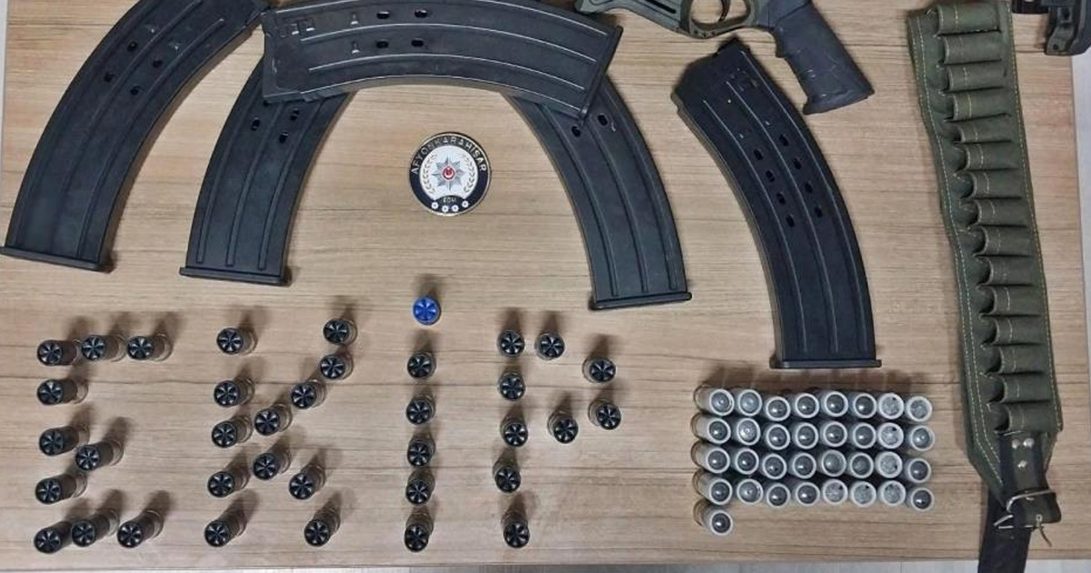 Polis bir haftada aranması olan 28 kişiyi yakaladı