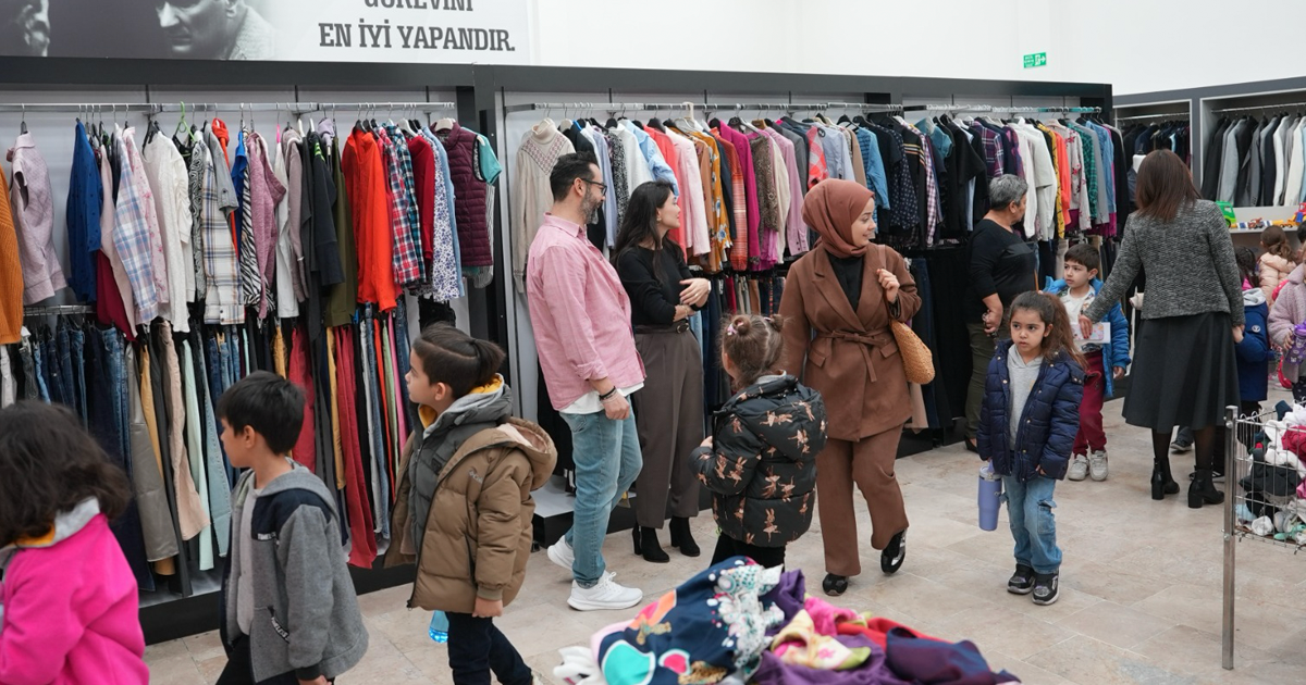 Küçük yüreklerden Sevgi Eli’ne anlamlı destek