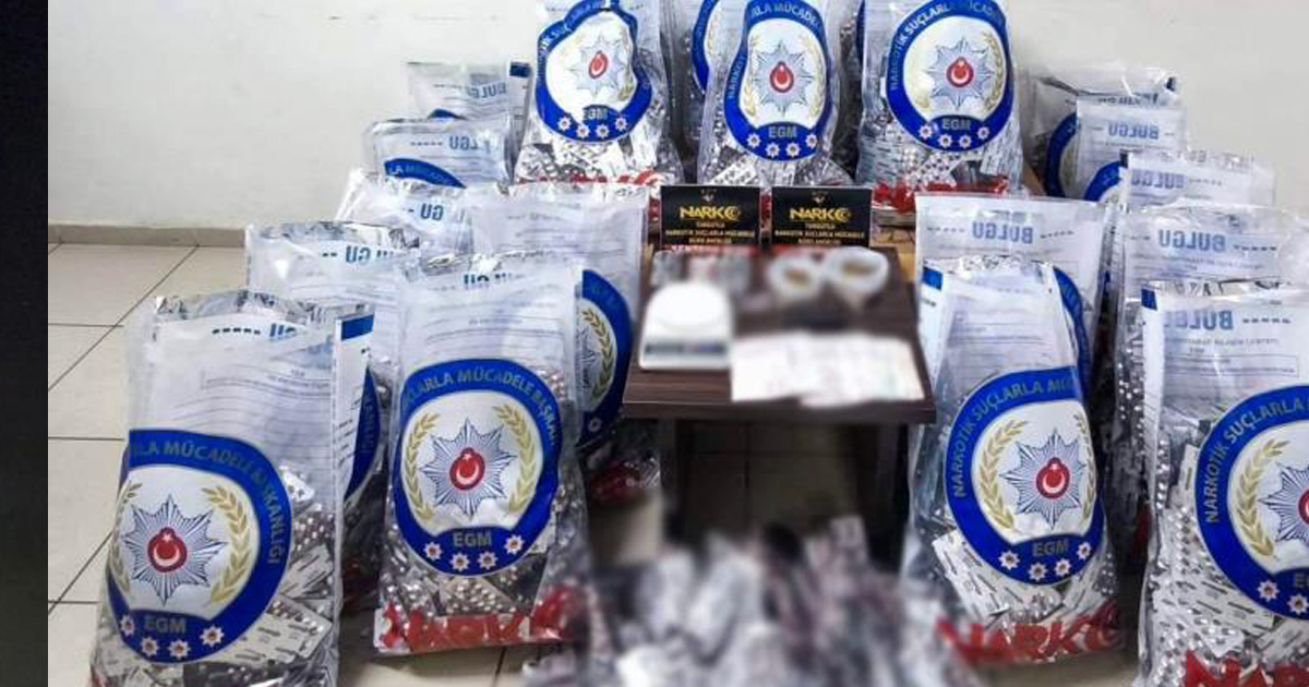 Turgutlu’da 83 bin sentetik ecza ele geçirildi 