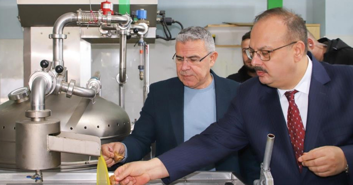 Vali Canbolat, Köşk’te zeytinyağı sıkım işletmelerinde incelemelerde bulundu