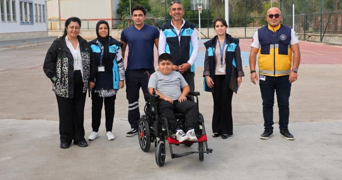 Bodrum Belediyesi’nden akülü sandalye, bakım ve onarım desteği