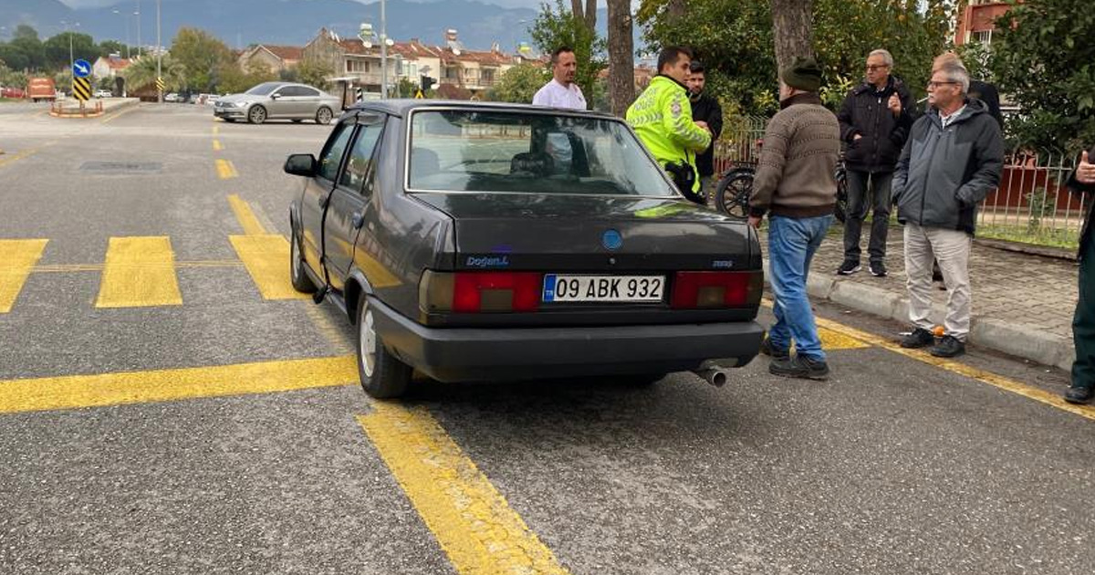Yaya geçidinden geçmeye çalıştı, otomobil çarptı: 1 yaralı