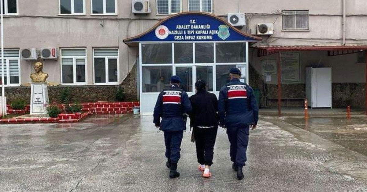 Üç yıl saklandı, kilerde yakalandı