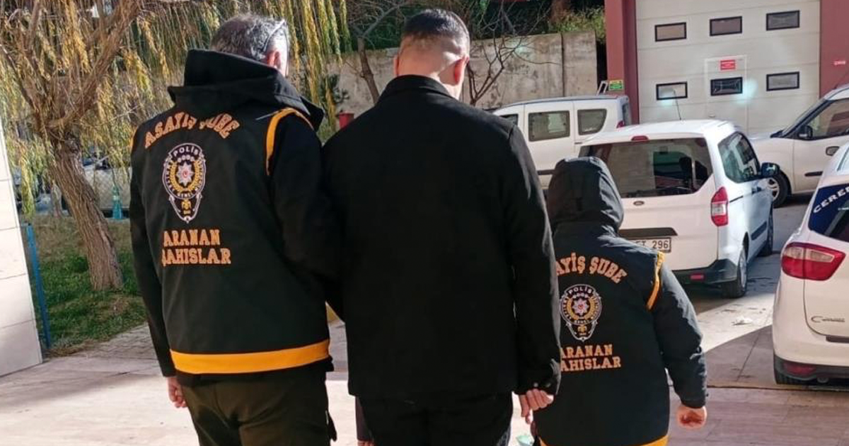 Manisa’da 2 firari yakalandı 