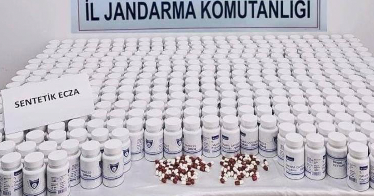 Otoyolda 34 bin 890 hapla yakalandı 