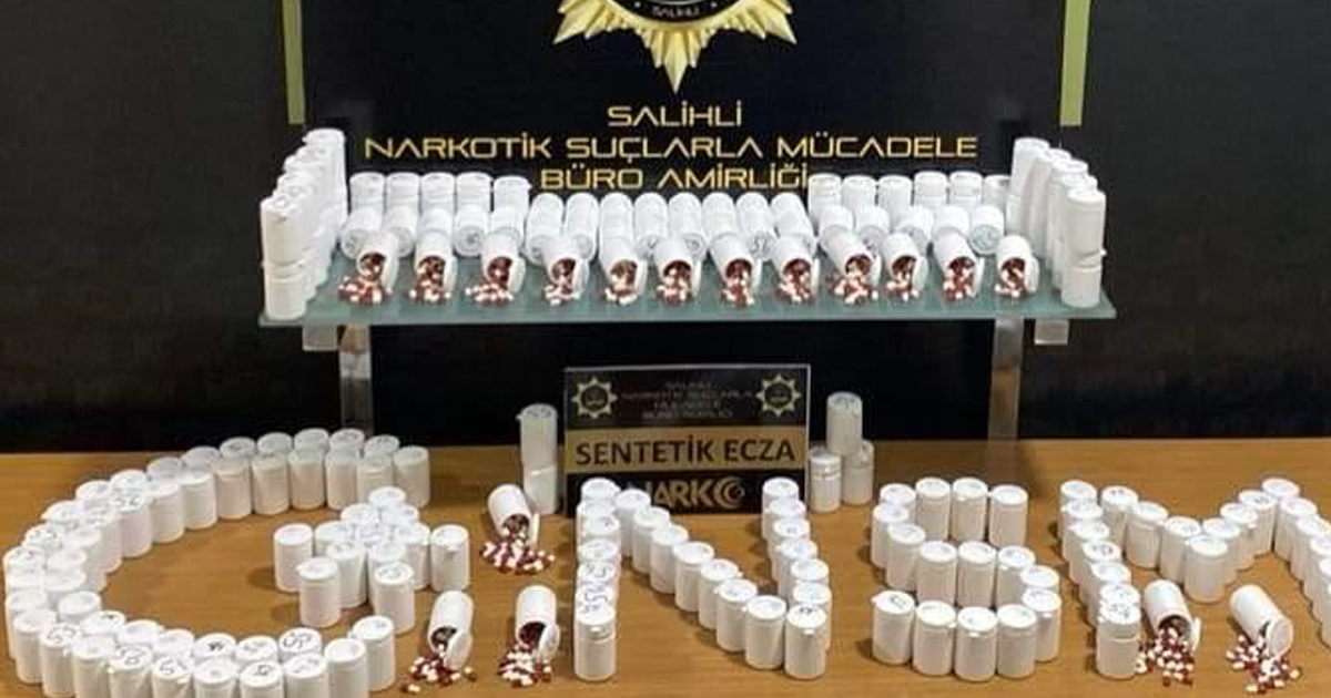 Manisa’da zehir tacirlerine geçit yok: 11 bin uyuşturucu hap ele geçirildi 