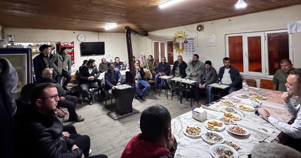 Başkan Semih Dere, Bulgurlar Mahallesi’nde vatandaşlarla buluştu 