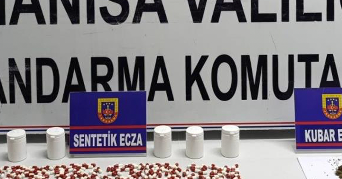 302 sentetik ecza ele geçirildi 