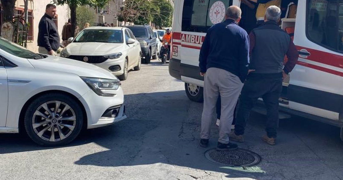 Aynı yerde 15 dakika ara ile kaza oldu, vatandaşlar duruma tepki gösterdi 