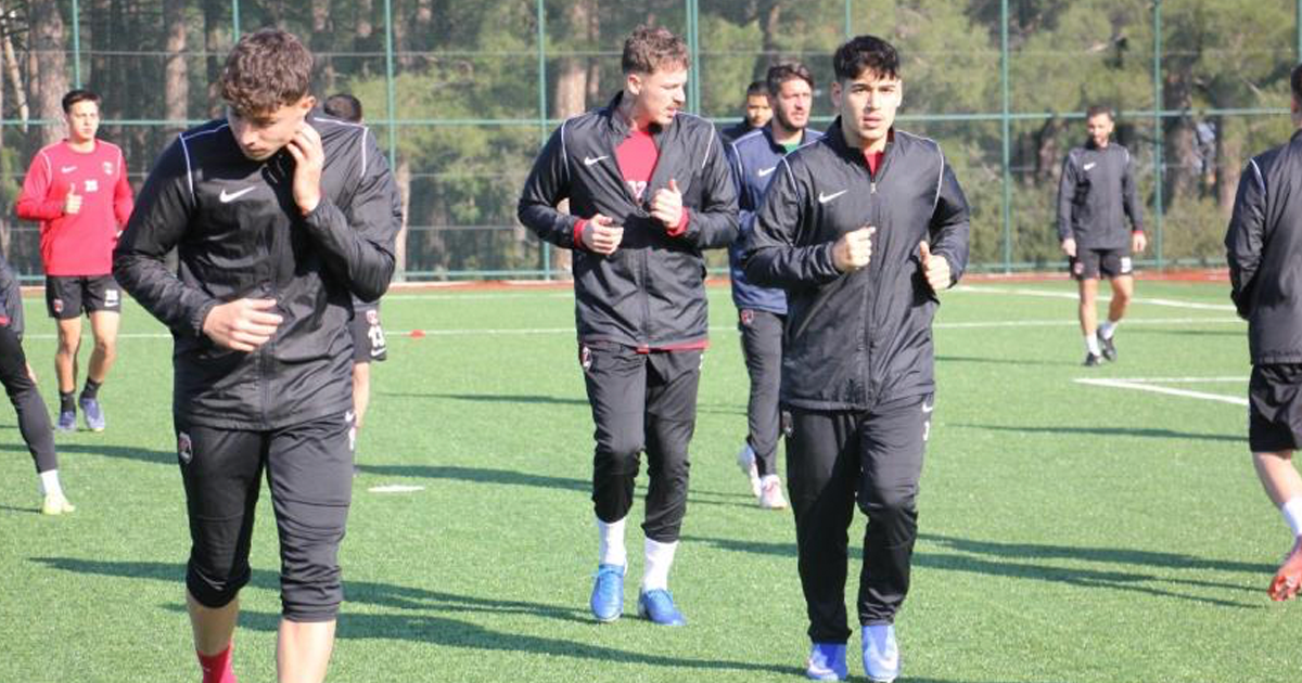 Denizli İdmanyurdu’nda Ayvalıkgücü maçı hazırlıkları devam etti 
