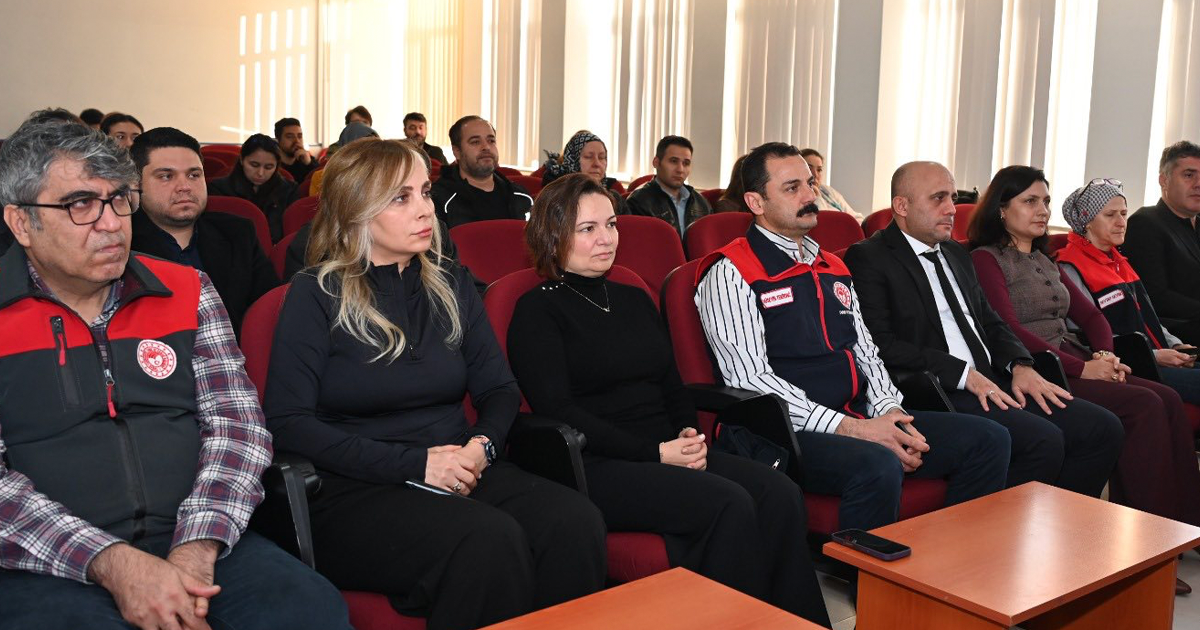 Denizli’de bitki koruma ürünleri kontrol görevlisi eğitimi düzenlendi
