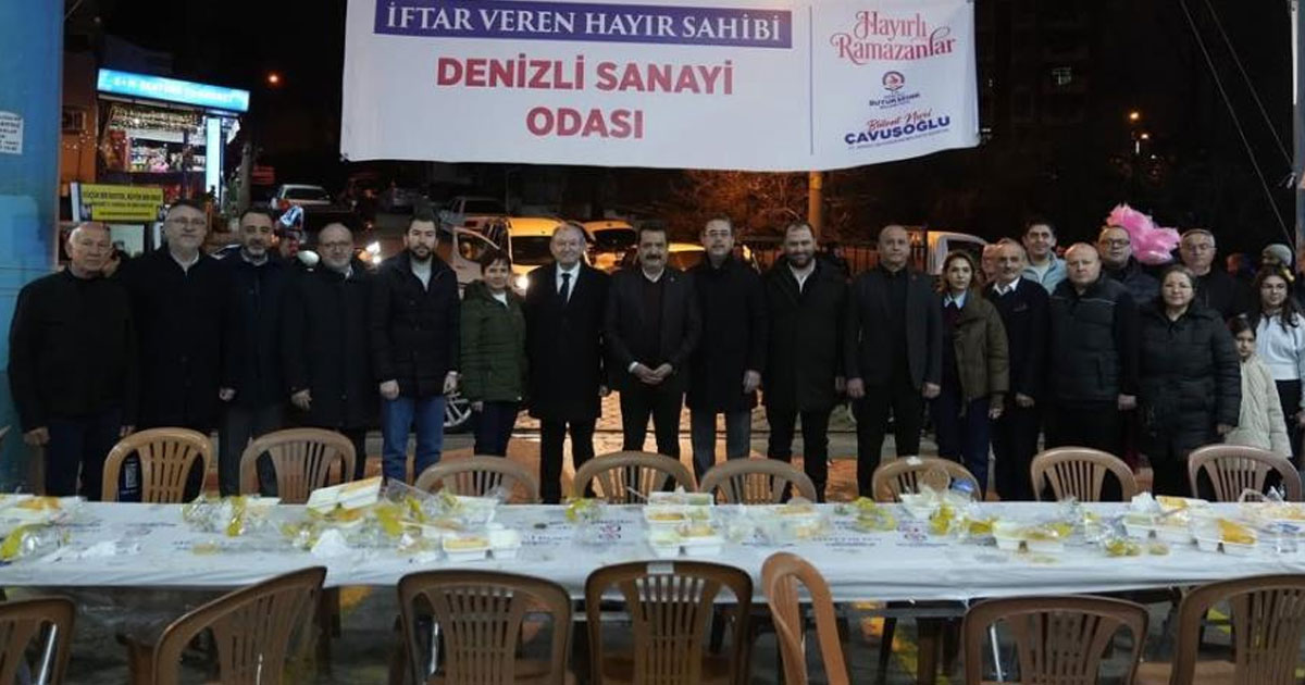 Denizli Sanayi Odasının iftar sofrası Fatih Mahallesi’nde kuruldu