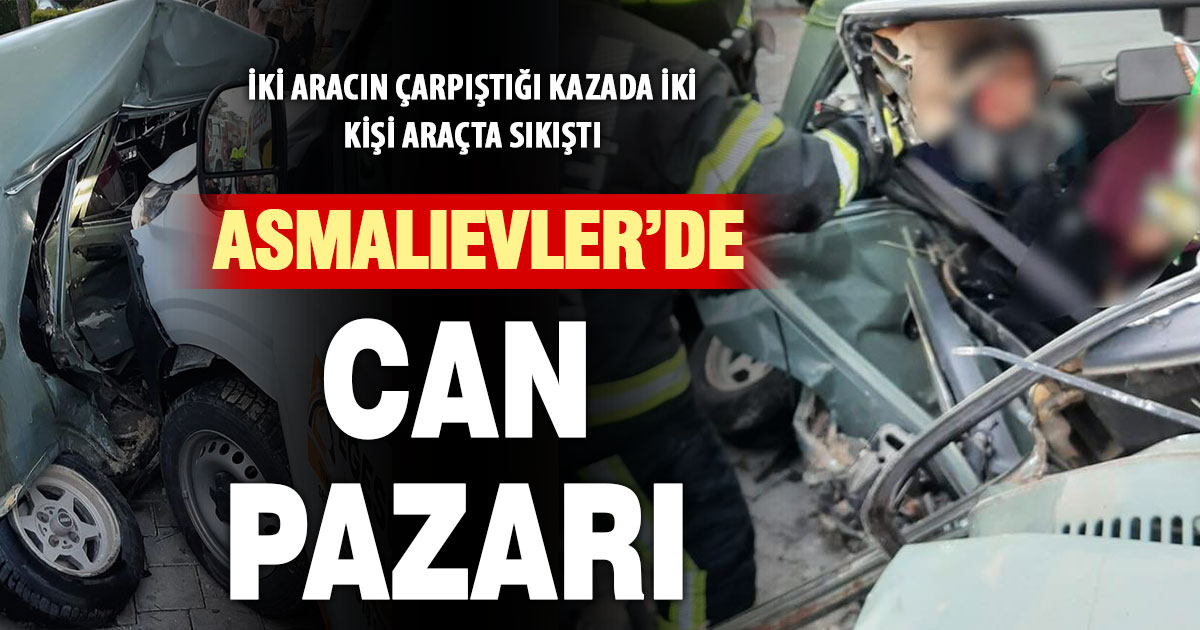 Asmalıevler Mahallesinde 2 araç çarpıştı: 4 kişi yaralandı
