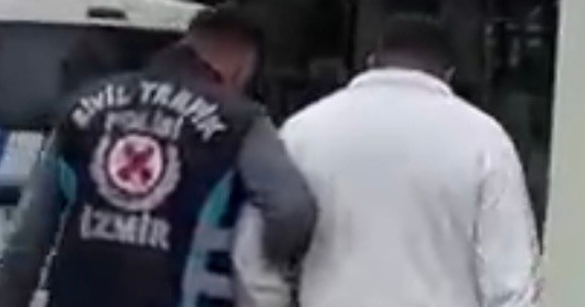 Trafikte aracın önünü kesen sürücüye ağır ceza 