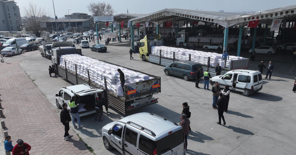 19 ilçede binlerce çiftçiye gübre desteği verildi