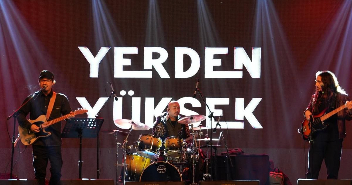 Denizli Bayramı Çamlık’ta karşıladı