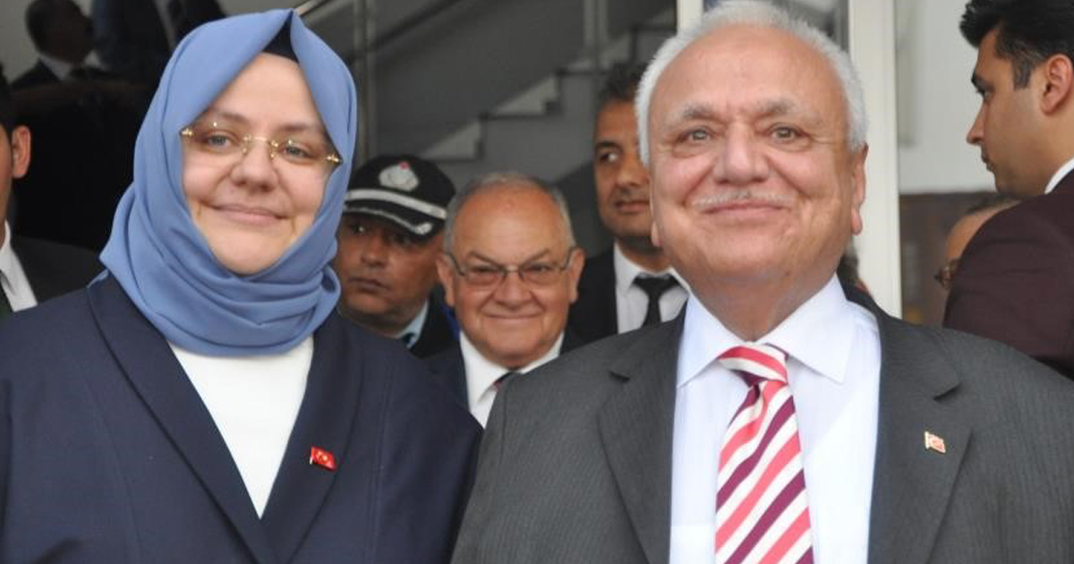 Aydınlı eski bakanlar kazada yaralandı 