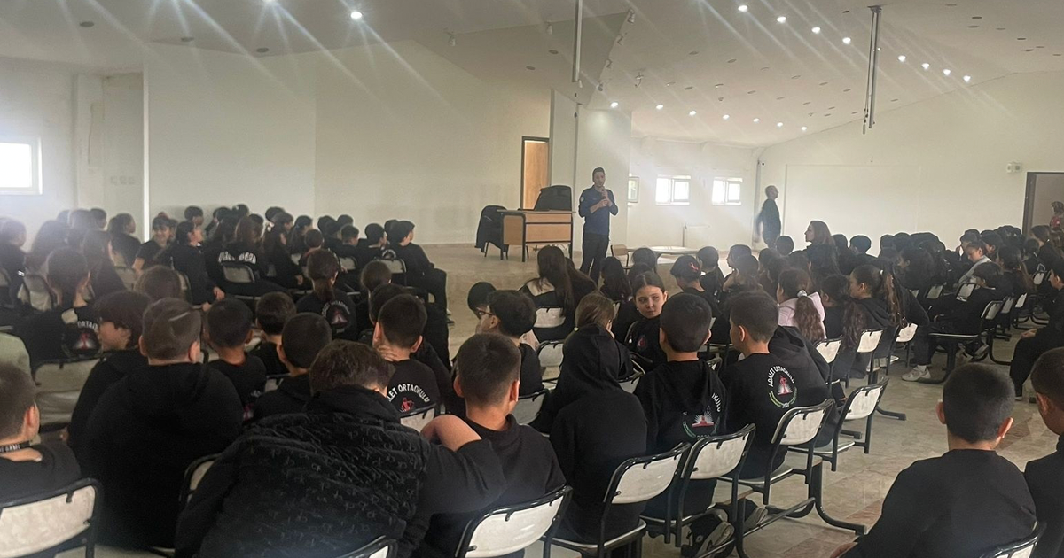 İtfaiyeden öğrencilere yangın ve güvenli yaşam eğitimi